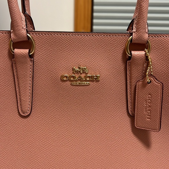 Coach Leah Satchel - Picture 6 of 6